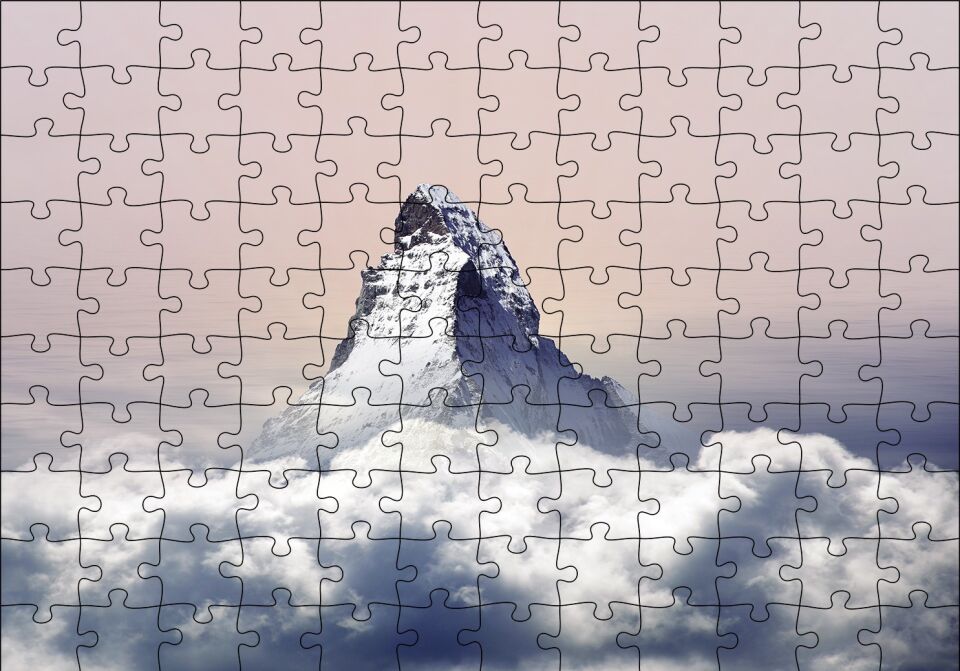 Bulutların Üstündeki Dağ Zirvesi Puzzle Yapboz MDF Ahşap