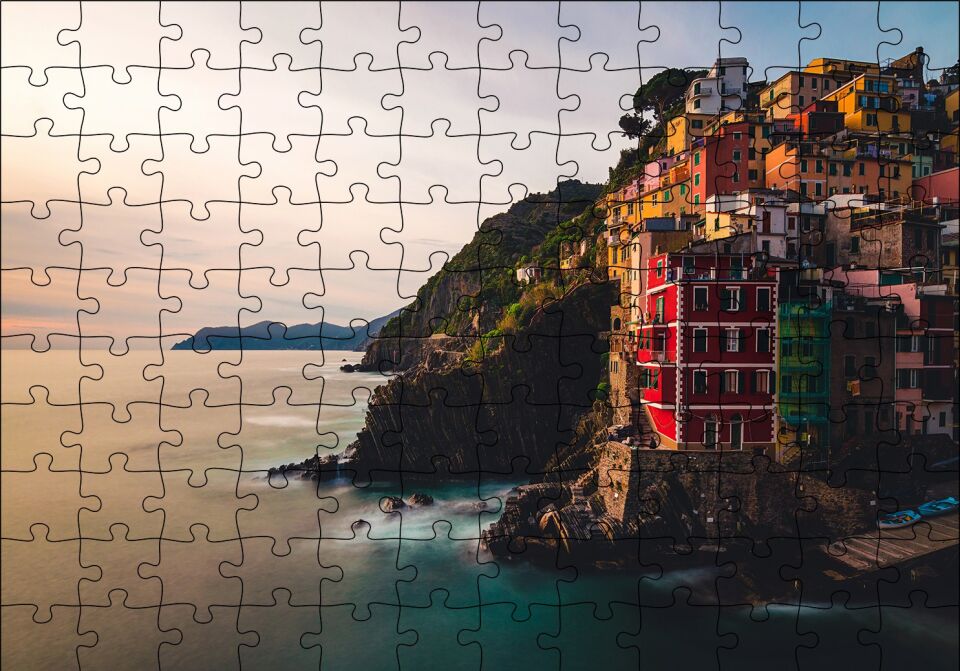 İtalya'da Sahil Kasabası Kayalıklar Evler ve Gün Batımı Puzzle Yapboz MDF Ahşap