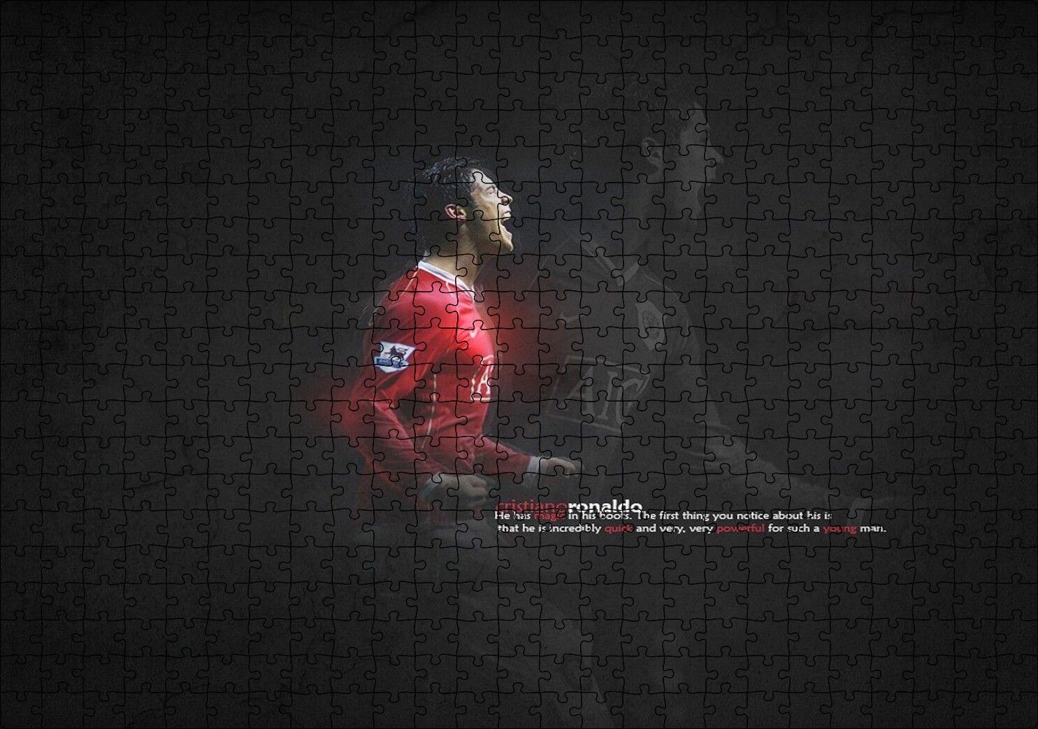 Cristiano Ronaldo Şeffaf Yansıma Arka Plan Puzzle Yapboz MDF Ahşap 500 Parça 49 cm X 68 cm