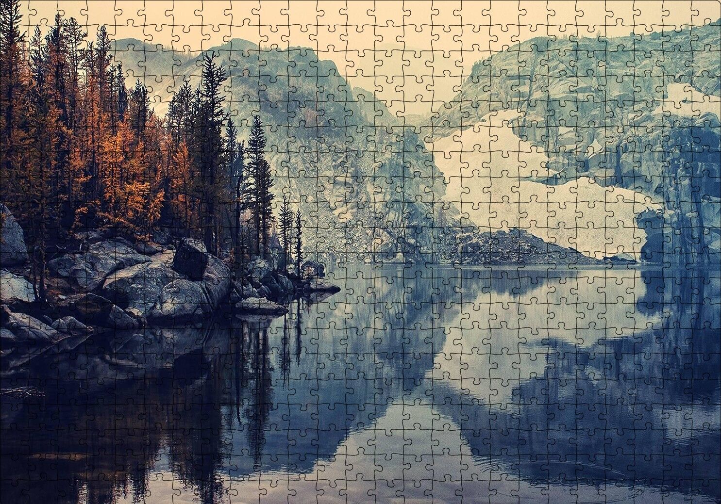 Karlı Dağlar Göl ve Sonbahar Ağaçları Puzzle Yapboz MDF Ahşap 500 Parça 49 cm X 68 cm