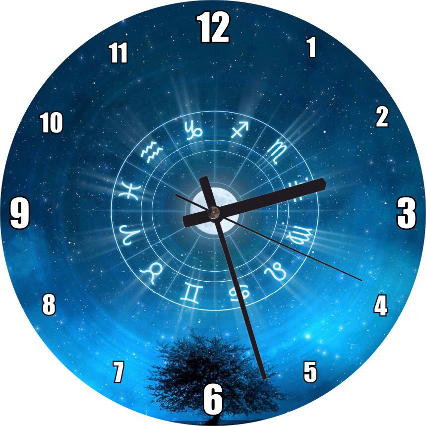 Yalnız Ağaç ve Gökyüzünde  Yıldızlar Görseli Mdf Ahşap Duvar Saati